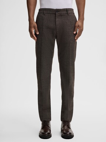 Regular Pantalon ' Tius ' STRELLSON en marron : devant