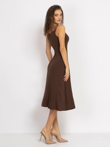 JIORO Jurk 'ESSENTIALS' in Bruin