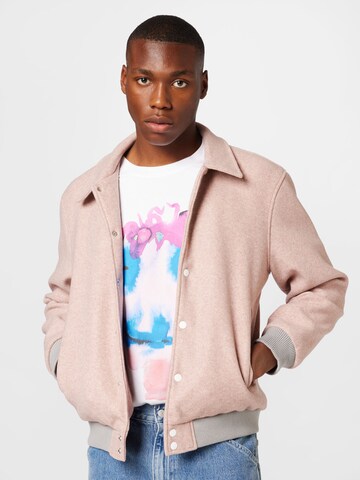 BURTON MENSWEAR LONDON Overgangsjakke i pink: forside