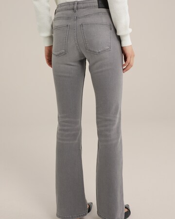 WE Fashion Flared Jeans in Grau