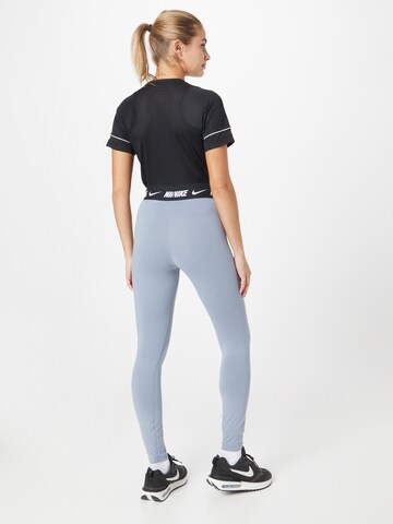 Nike Sportswear Skinny Leggings 'Club' in Blauw