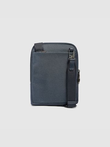 Piquadro Schoudertas in Blauw