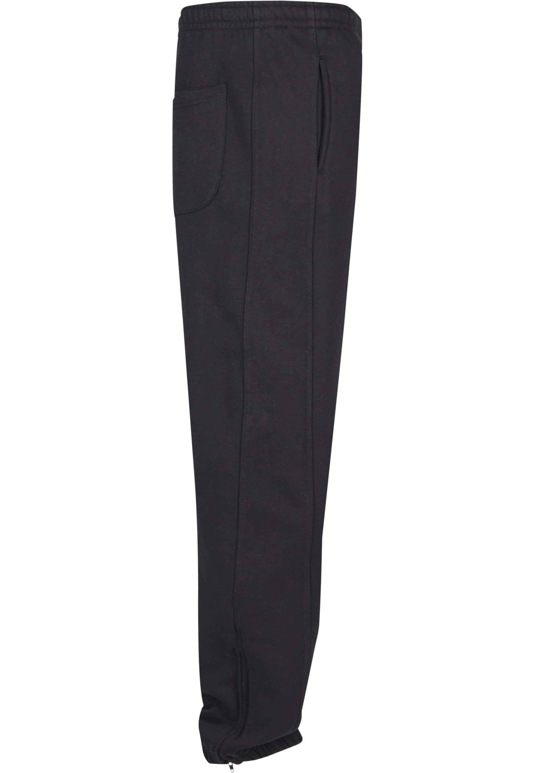 Urban Classics Loose fit Trousers in Black