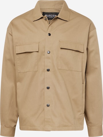 BURTON MENSWEAR LONDON Regular Fit Skjorte i brun: forside