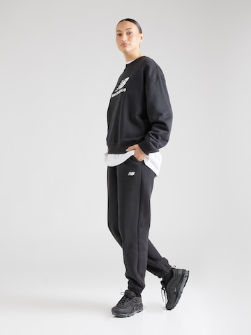 new balance Sweatshirt 'Essentials' in Schwarz