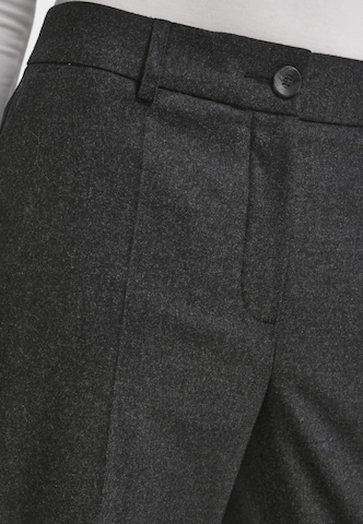 Regular Pantalon Fadenmeister Berlin en gris