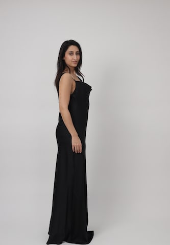 Elara Abendkleid in Schwarz