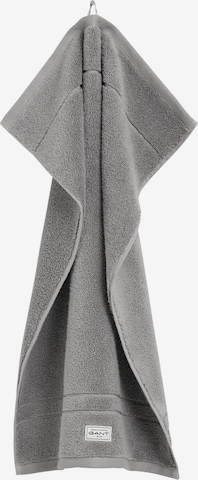 GANT Towel in Grey