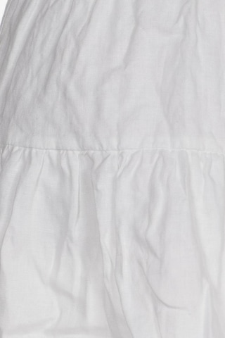 Mrs & Hugs Skirt in S in White
