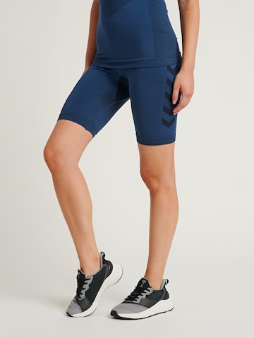 Hummel Skinny Παντελόνι φόρμας σε μπλε: μπροστά