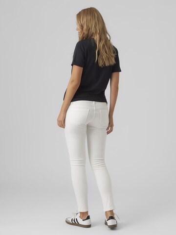 MAMALICIOUS Slimfit Jeans 'Iggi' in Weiß