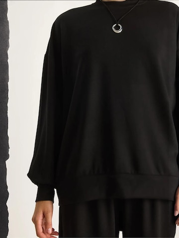 Tuta da jogging di Bianco Lucci in nero