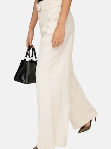 ONLY Wide leg Broek 'ONLY ONLTILA LIFE HW BELT WIDE PANGT TLR PANTALONE' in Wit