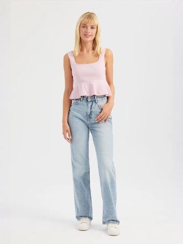 Top 'Tanktops & Camis' di Hiccup in rosa: frontale