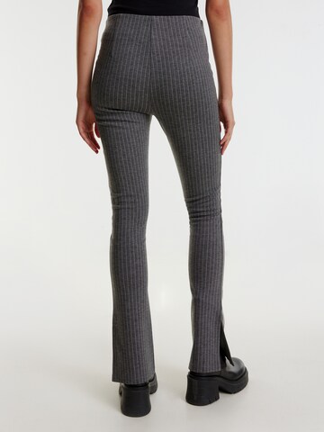 Regular Pantalon 'Zihna' EDITED en gris