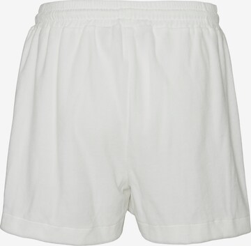 VERO MODA - regular Pantalón 'Unica' en blanco