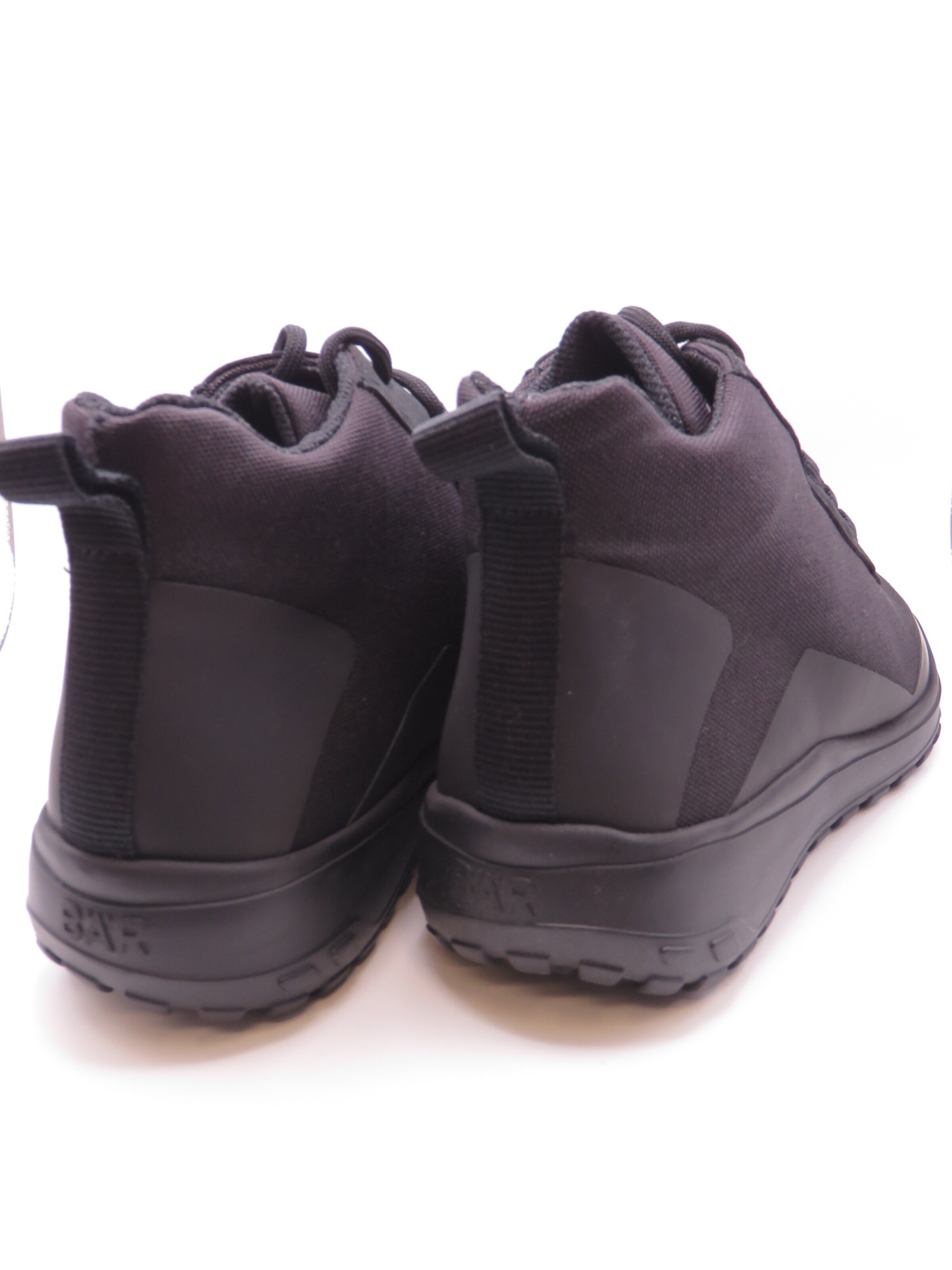 Sneaker alta 'Light Rock Waterproof' di BÄR in nero