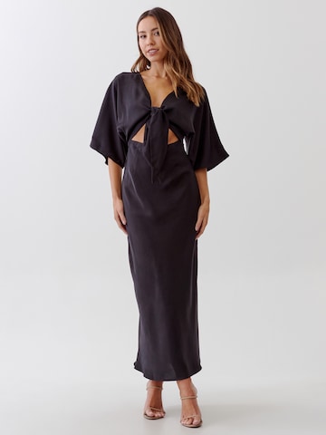 Tussah Dress 'KAILANI' in Black: front