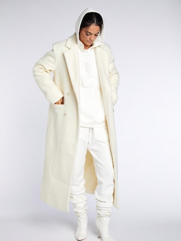 BARRYAN Loosefit Hose 'Embroidered shell sweatpants' in Weiß