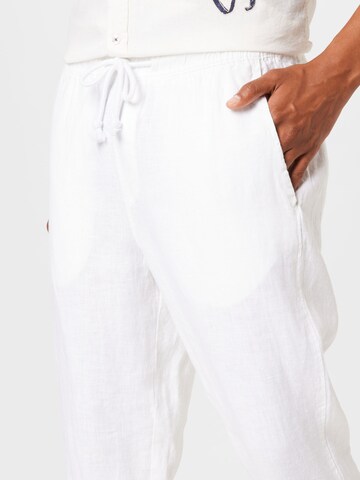 CAMP DAVID Regular Broek in Wit