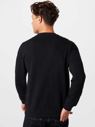 NAPAPIJRI Regular fit Sweatshirt 'Balis' i svart