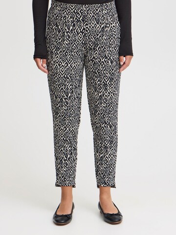 Tapered Pantaloni con pieghe ' KATE' di ICHI in nero: frontale