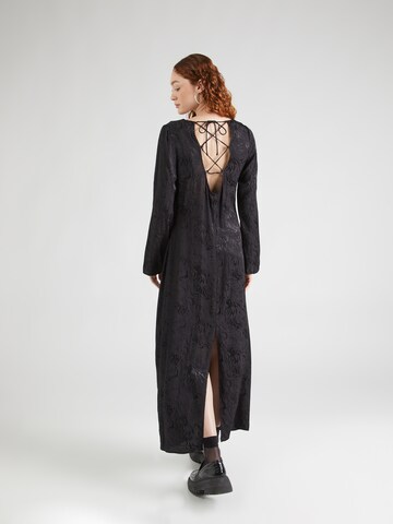 Robe 'Gracey' modström en noir