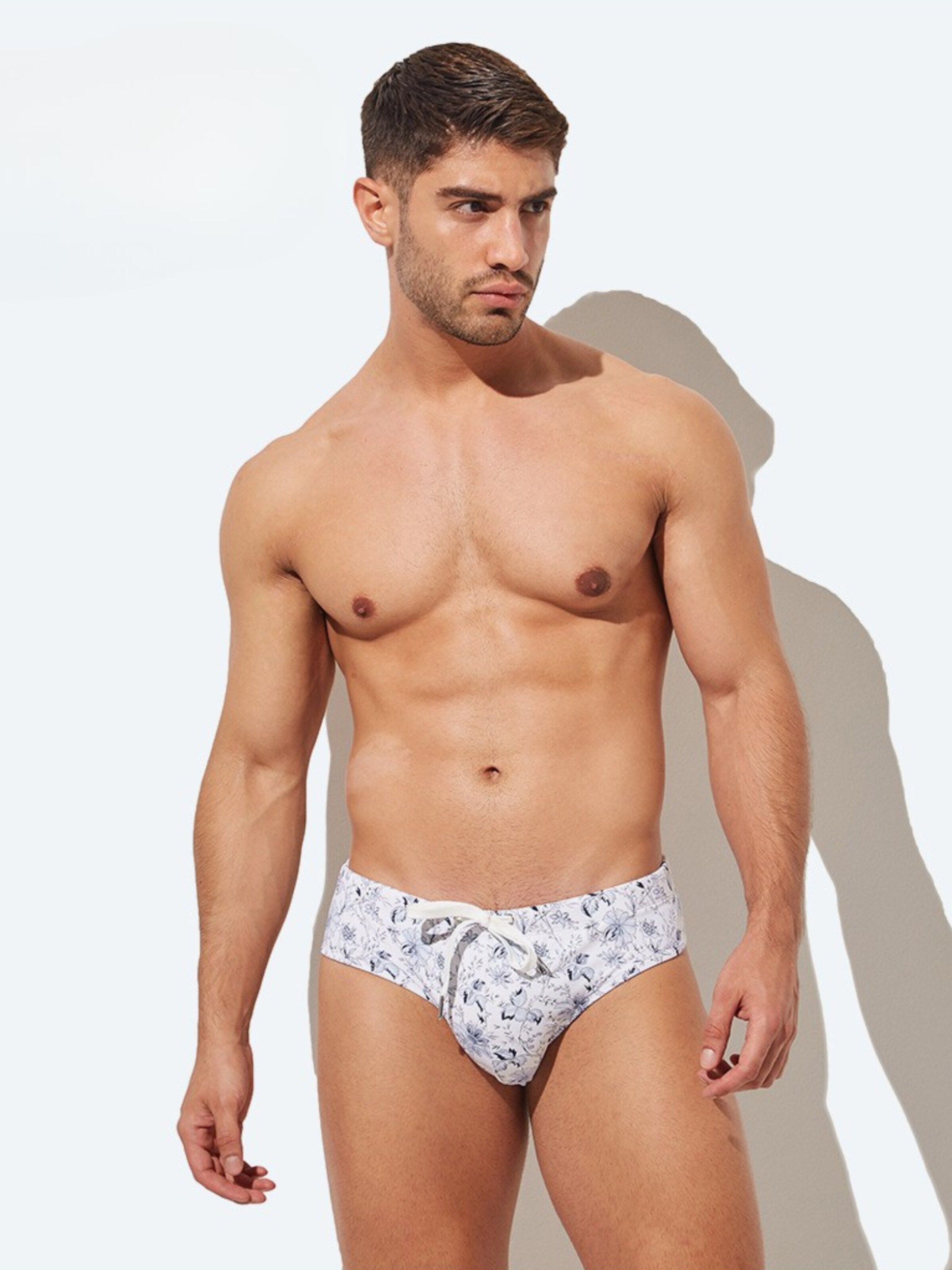 BIMONI Sportbadehose 'Swim Bikini Badeslip'‌‌‌‌ in Weiß: Vorderseite