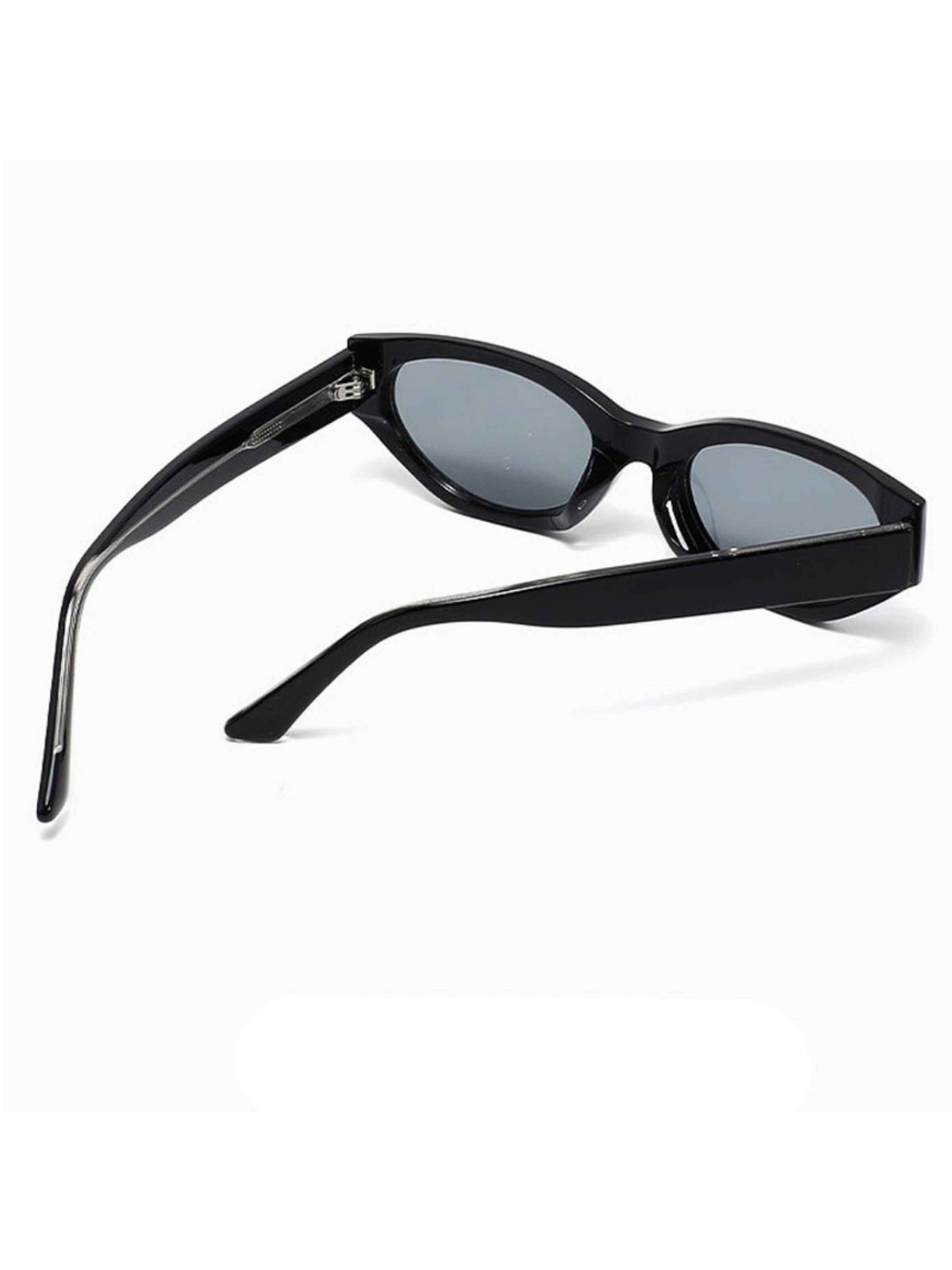 VEYREY Sonnenbrille 'Cat-eye Sonnenbrillen Nontu'‌‌‌‌‌‌‌ in Schwarz