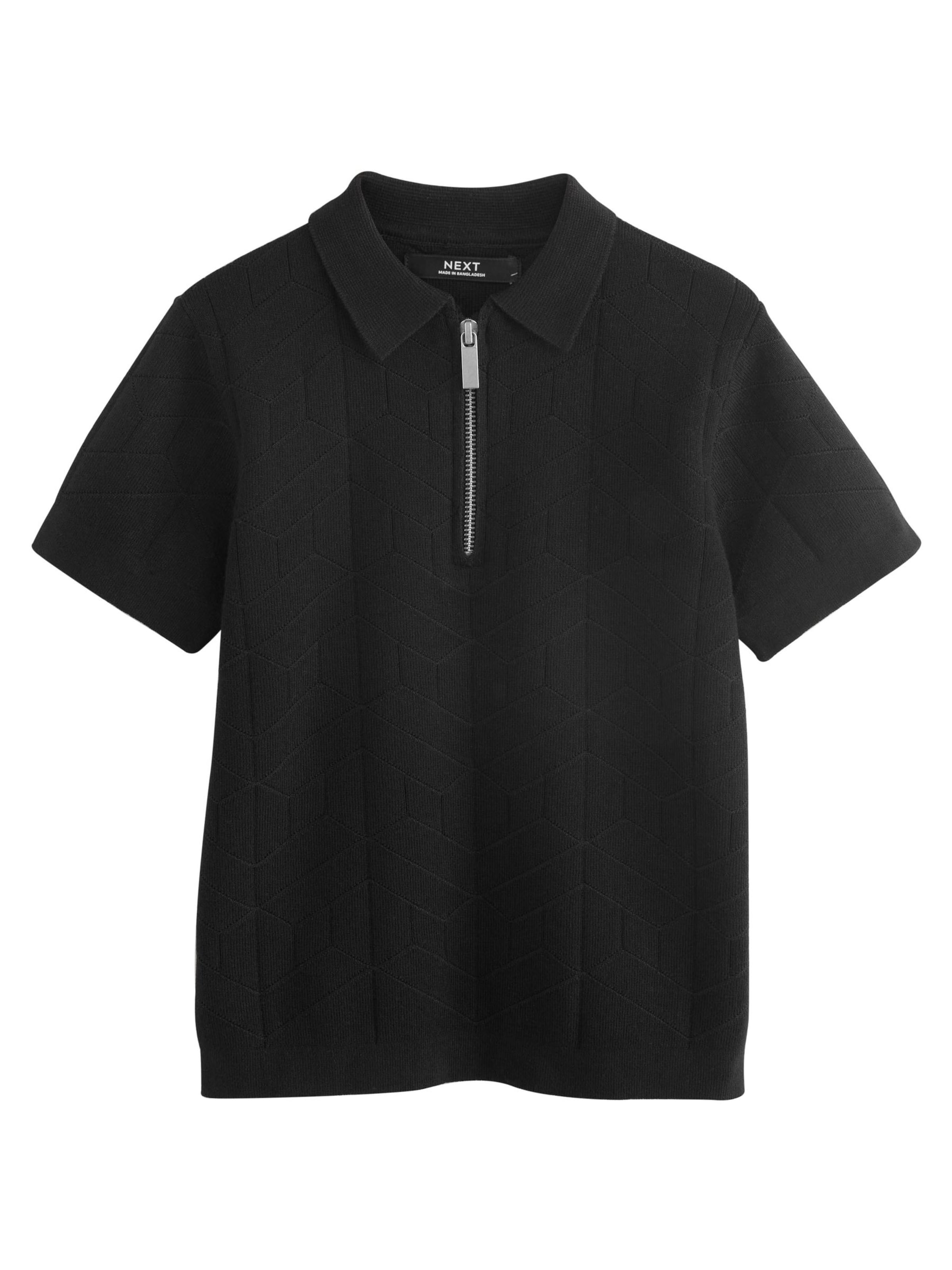 Next T-shirt i svart: framsida