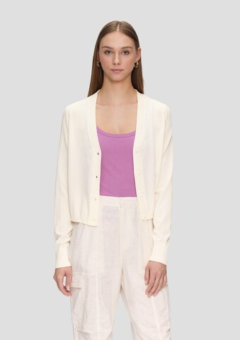 QS Strickjacke in Beige: Vorderseite