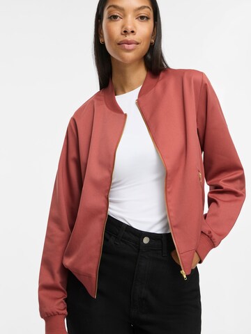 Veste mi-saison 'VIBubble' VILA en rouge