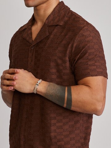 T-Shirt SikSilk en marron