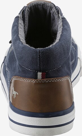 Sneaker alta 'Easy' di MUSTANG in blu