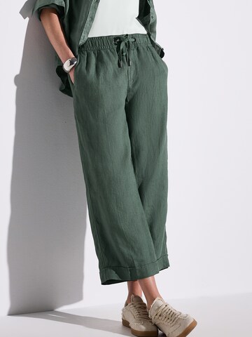 Wide leg Pantaloni di STREET ONE in verde: frontale