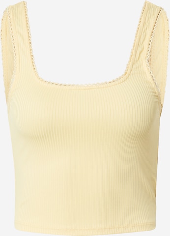 ABOUT YOU Top 'Greta' in Yellow: front