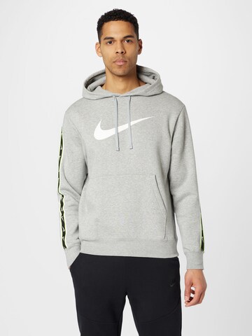 Nike Sportswear - Sudadera 'Repeat' en gris: frente
