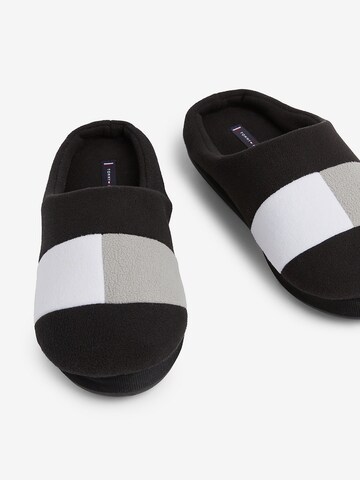 TOMMY HILFIGER Slippers in Black