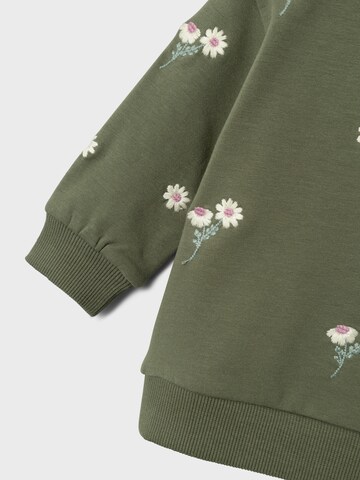 NAME IT Sweatshirt 'NBFNOWA' in Grün