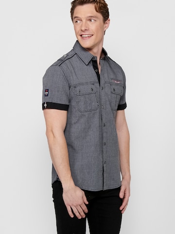 KOROSHI Regular fit Button Up Shirt in Black