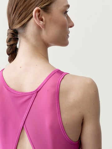 Born Sporttop 'Daila 2.0' in Roze