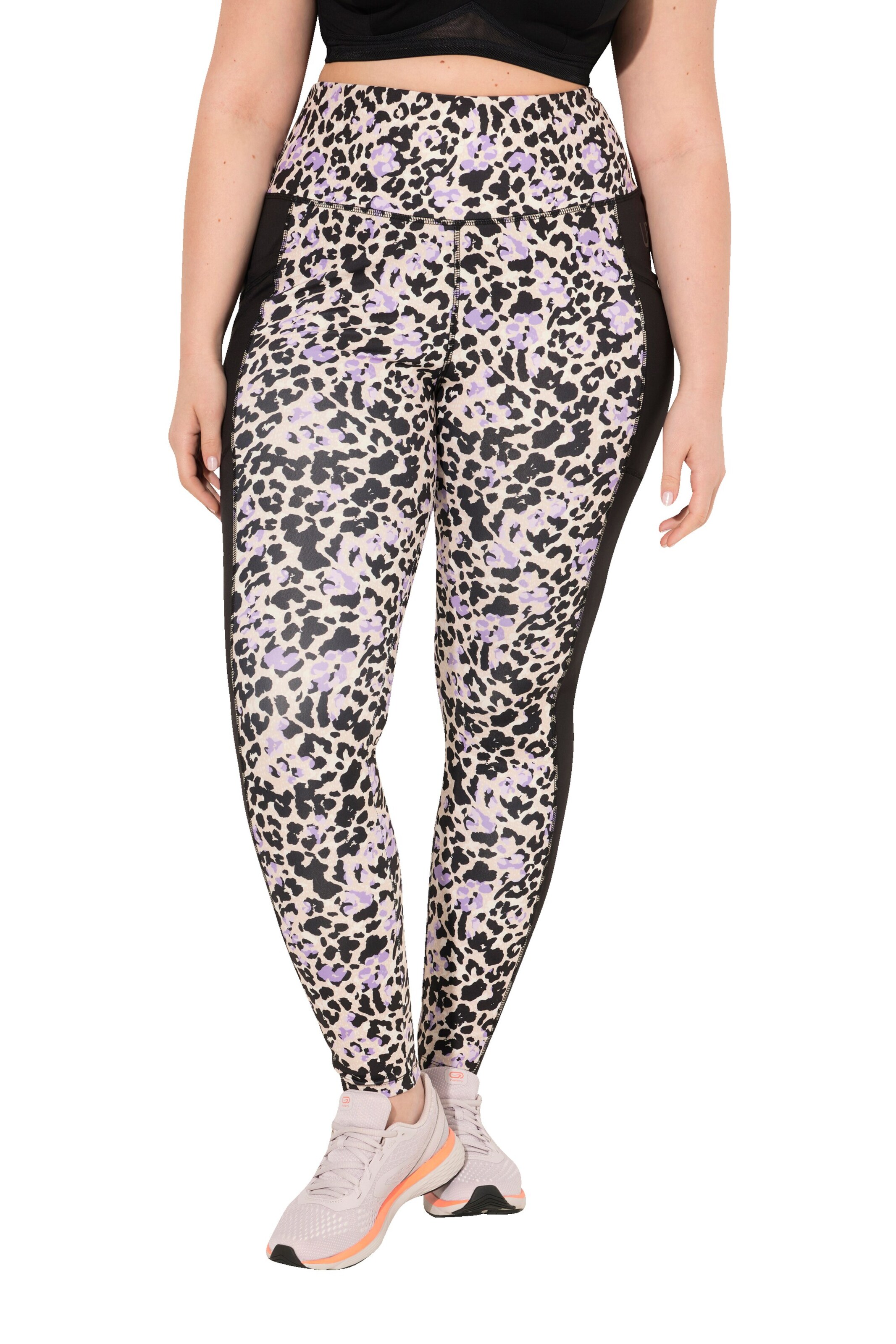 Ulla Popken Skinny Sports trousers in Black: front