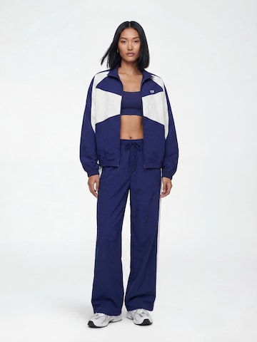 V!BE STUD!OS Демисезонная куртка в Синий