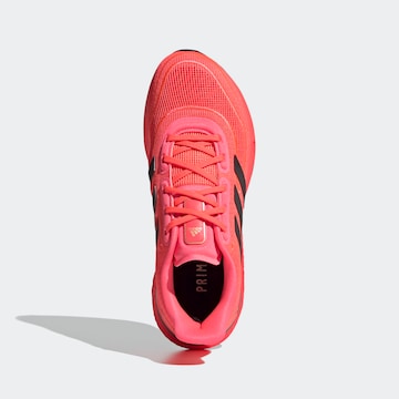 ADIDAS SPORTSWEAR - Sapatilha de corrida 'Supernova' em vermelho