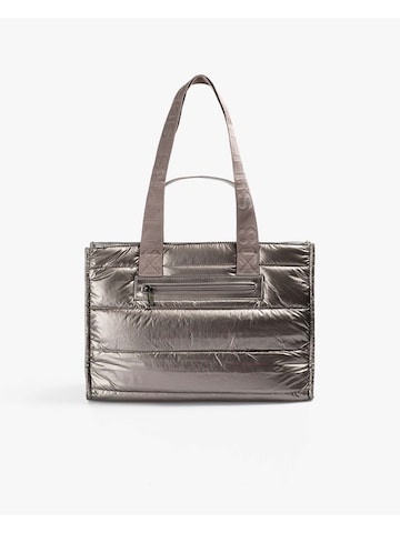 Scalpers Handbag in Silver: back
