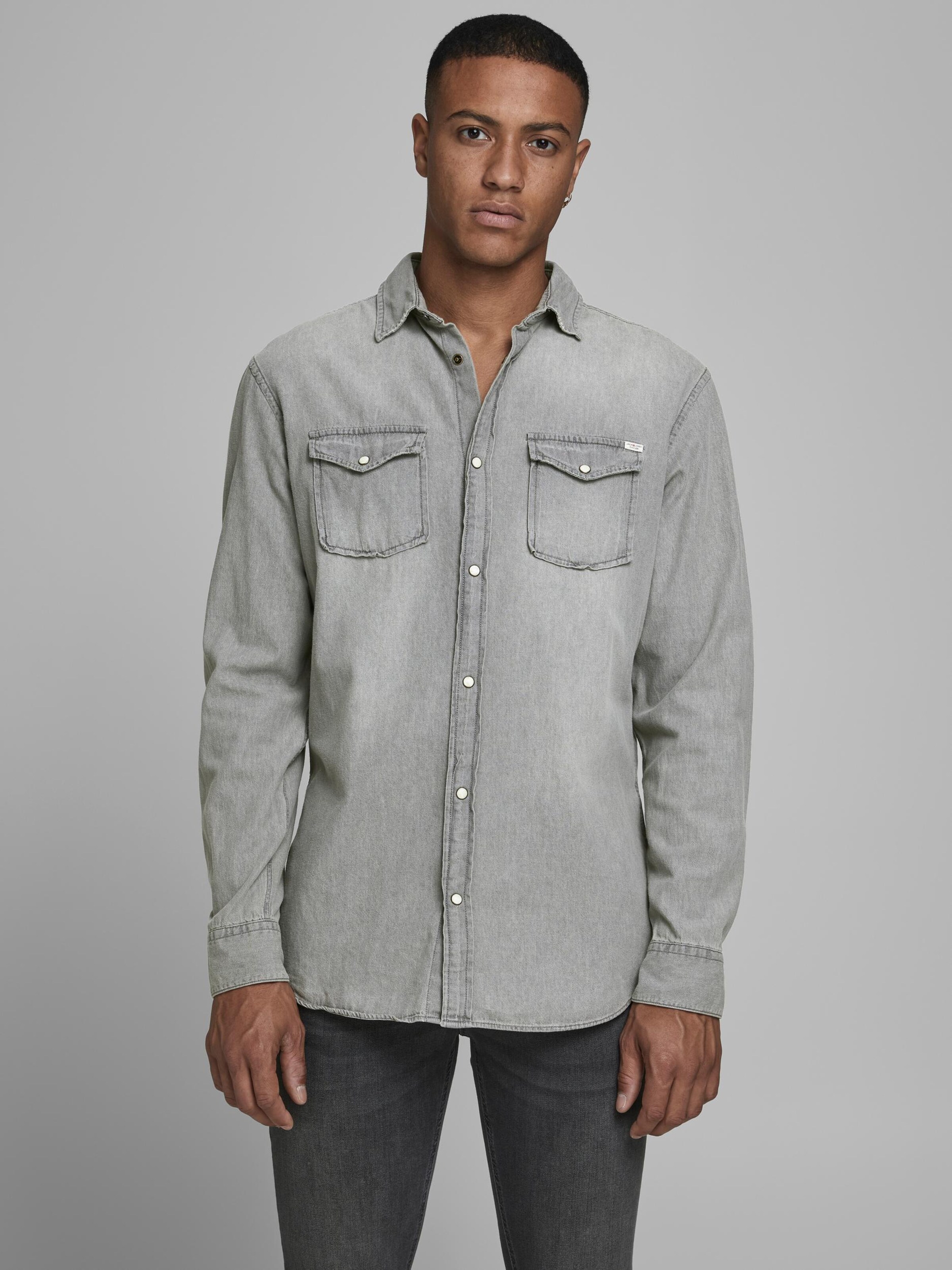 Männer Hemden JACK & JONES Hemd 'Sheridan' in Grau - YY21591 Männer Hemden JACK & JONES Hemd 'Sheridan' in Grau - YY21591
