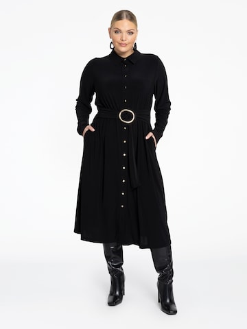 Yoek Shirt Dress in Black