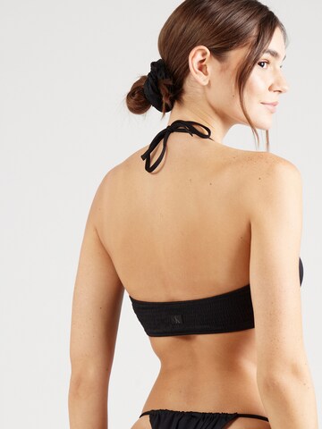 Calvin Klein Swimwear - Top de bikini en negro