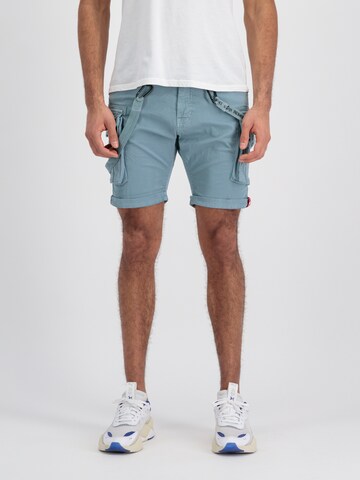 Effilé Pantalon cargo ALPHA INDUSTRIES en bleu : devant