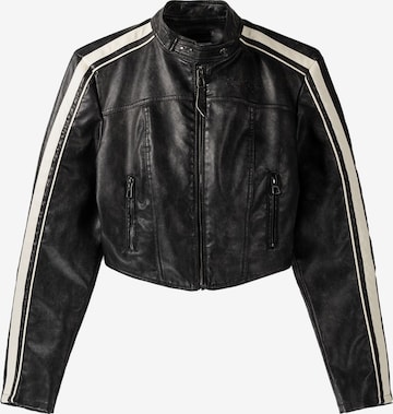 Bershka Between-Season Jacket in Black: front